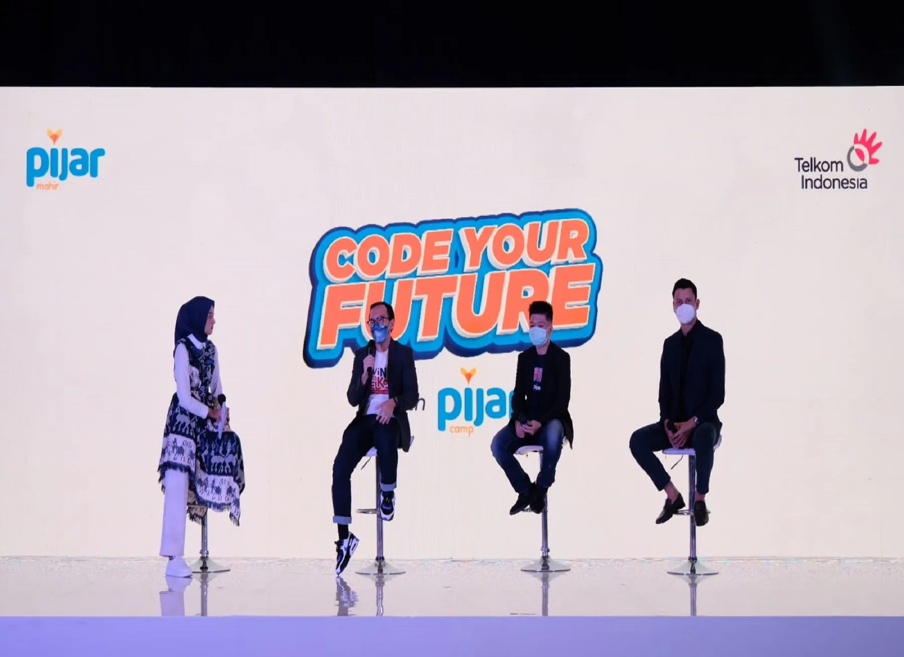 Telkom Luncurkan Program ESG 2024 sebagai Bagian Transformasi TelkomGroup